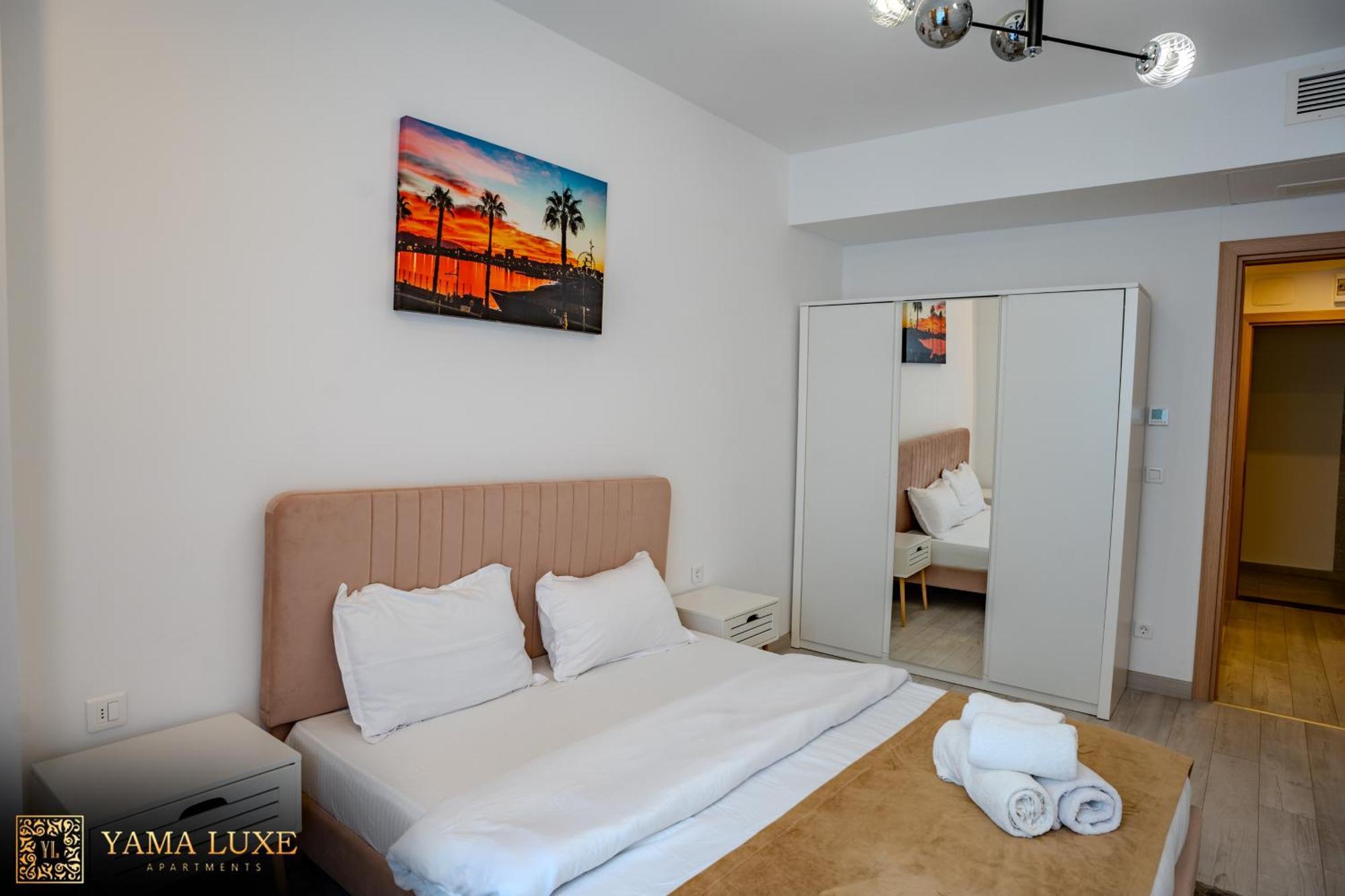 Yamaluxe Apartments - Silent & Primitive With Relaxing Area Bukarest Kültér fotó